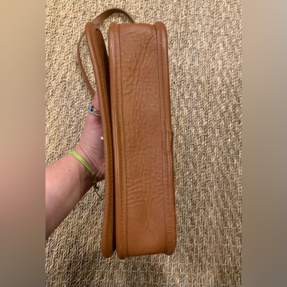 Coach Vintage Crossbody Purse - Picture 5 of 16